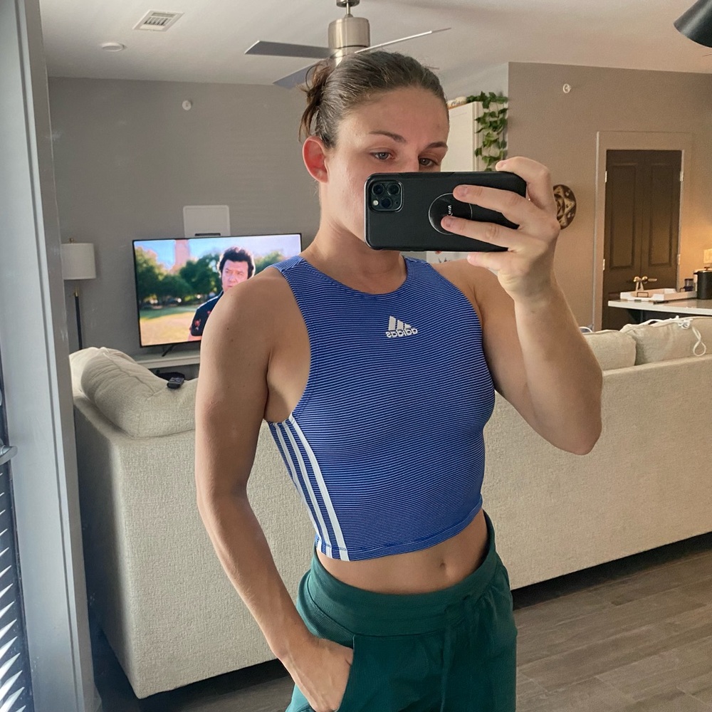 Adidas top